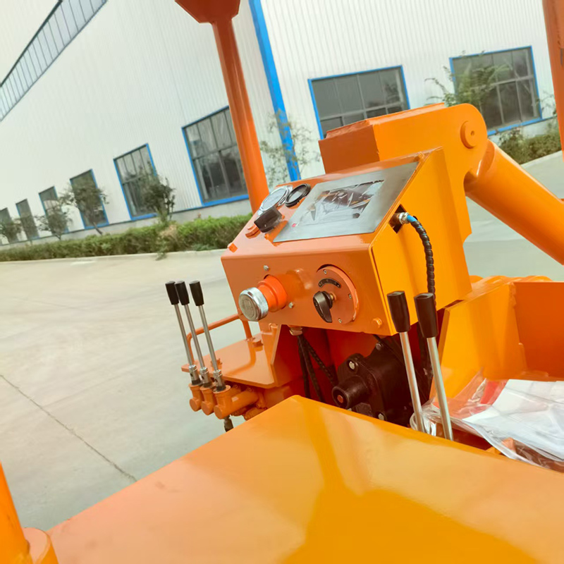 Diesel Side Unloading Rock Loader