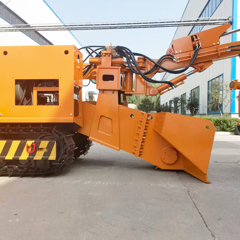 Maßgefertigter Mulchlader